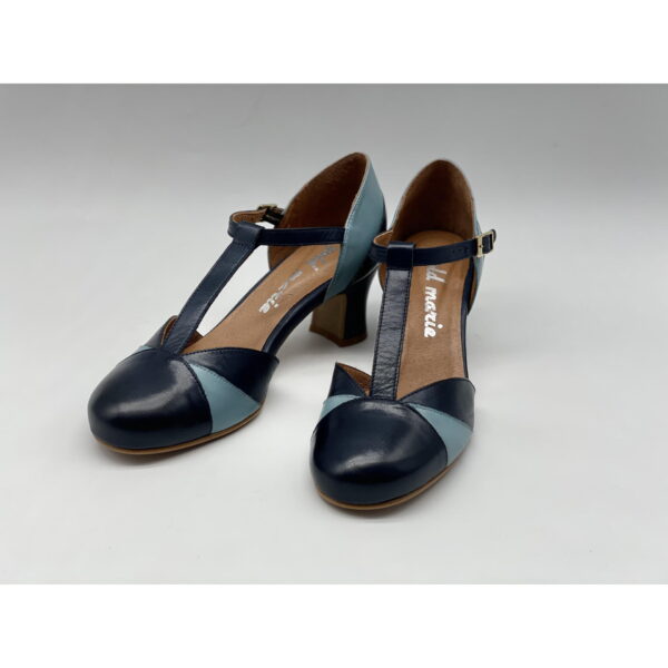 Mira Blau – Bild 2