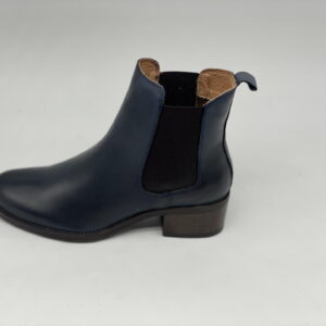 Betty Blau